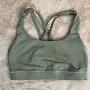 Tooth paste Lululemon Energy bra size 4